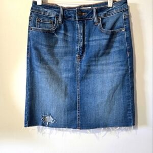 HIDDEN Distressed Denim Skirt. Size Medium